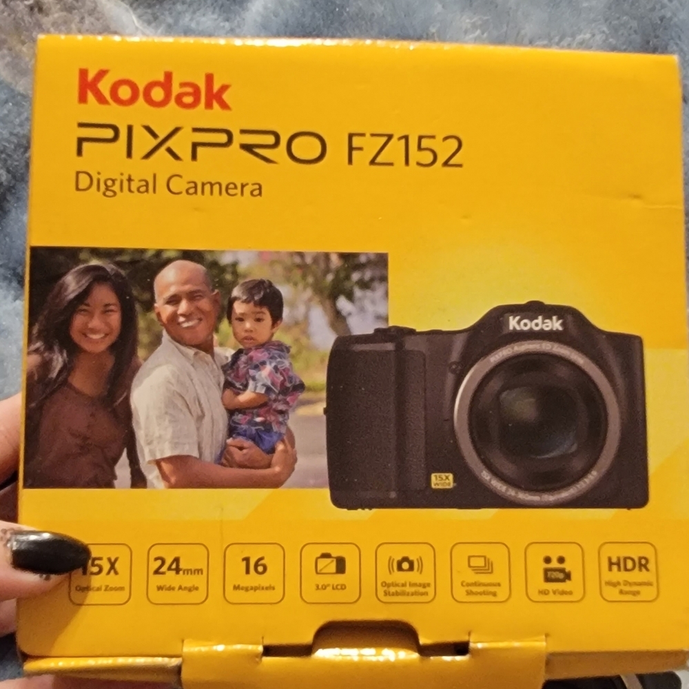 Kodak pixpro FZ152 16MP Digital Camera